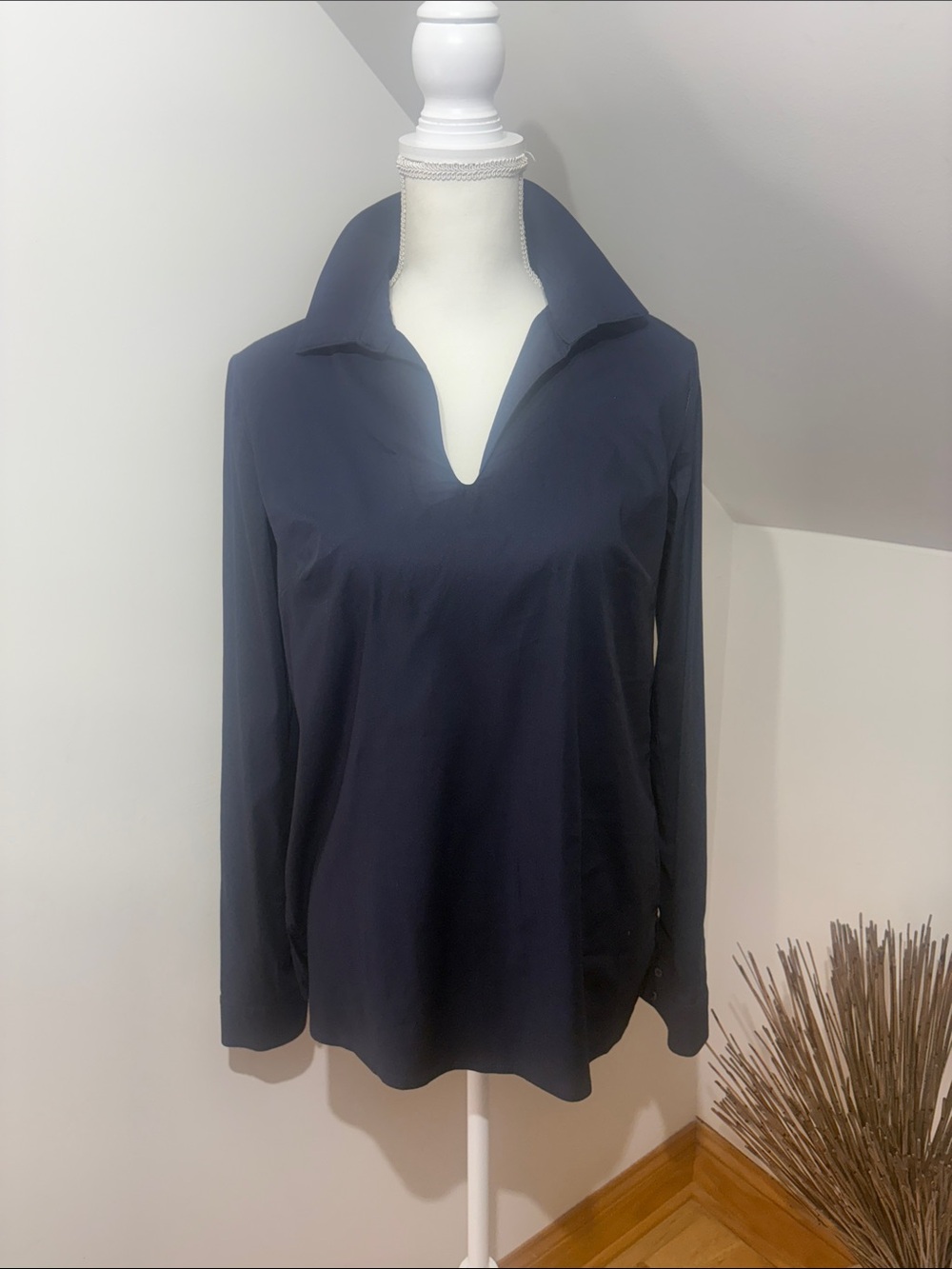 Bailey44 Classic Navy Long-Sleeve V-Neck Polo Top Sz M
